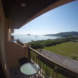 https://studio-em-jurere-pe-na-areia-alameda-csar-florianopolis.santa-catarina-brasil.com